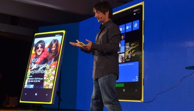 VIDEO: Lumia 920, Lumia 820 i bežično punjenje mobitela