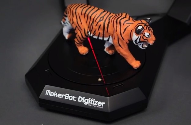 VIDEO: MakerBotov desktop 3D skener VIDEO: MakerBotov desktop 3D skener