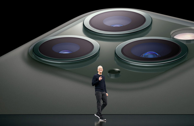 VIDEO: Novi iPhoneovi 11 s više kamera i bez 5G VIDEO: Novi iPhoneovi 11 s više kamera i bez 5G