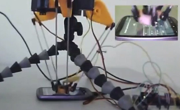 VIDEO: Robot haker specijaliziran za Android mobitele VIDEO: Robot haker specijaliziran za Android mobitele
