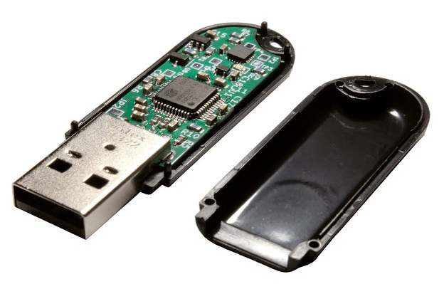 VIDEO: USB stick sa samouništenjem VIDEO: USB stick sa samouništenjem