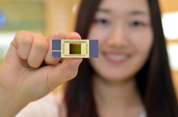 Započela masovna produkcija 3D V-NAND Flash memorije