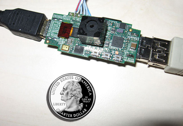 Računalo veličine USB sticka za 125 kuna Računalo veličine USB sticka za 125 kuna