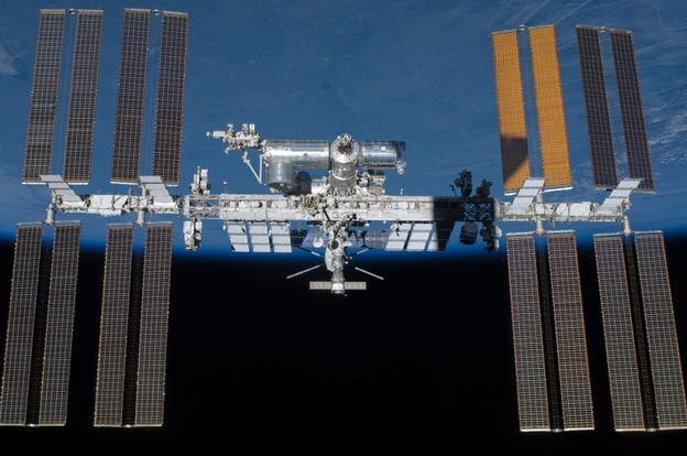 NASA poziva tvrtke na ISS NASA poziva tvrtke na ISS