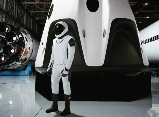 Ovako izgleda Muskovo svemirsko odijelo