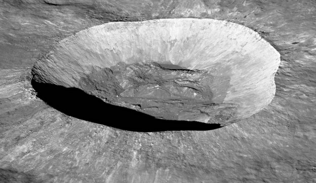 Asteroid 2016 HO3 je fragment izbačen iz Mjeseca Asteroid 2016 HO3 je fragment izbačen iz Mjeseca