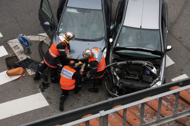 Autonomni automobili dobivaju etiku o životu i smrti Autonomni automobili dobivaju etiku o životu i smrti