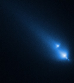 Hubble neočekivano uhvatio raspad kometa