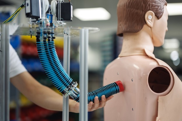 Inteligencija slična ljudskoj u mekim robotima