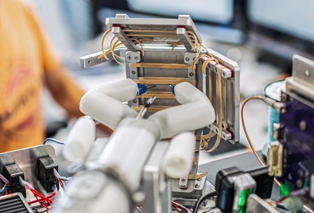 Na ISS stiže kirurški robot koji će operirati u svemiru Na ISS stiže kirurški robot koji će operirati u svemiru