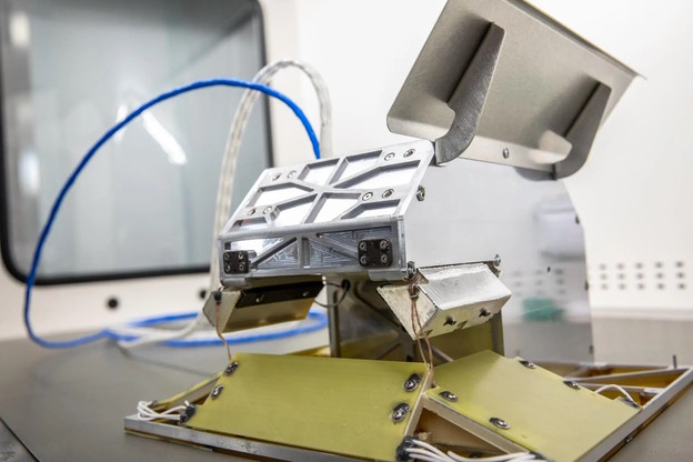 NASA izradila usisivač za prašinu na Mjesecu NASA izradila usisivač za prašinu na Mjesecu