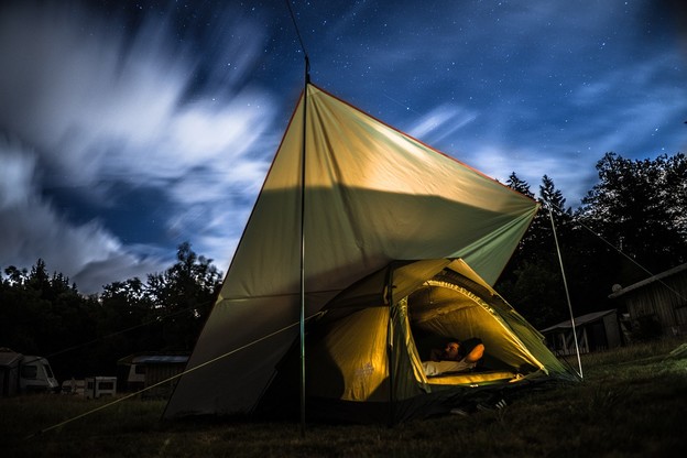 Šator s vodenim hlađenjem za savršeno kampiranje