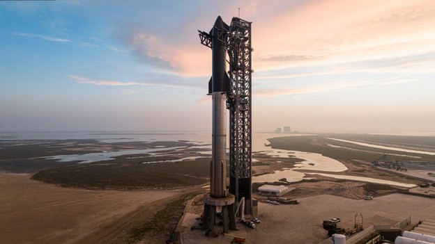 Starship dovodi Starlink satelite u svemir Starship dovodi Starlink satelite u svemir