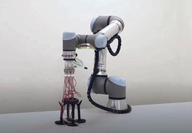 VIDEO: Robot hvata objekte poput hobotnice VIDEO: Robot hvata objekte poput hobotnice