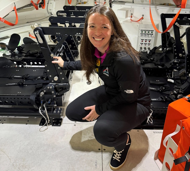 Žena koja priprema Artemis II za Mjesec