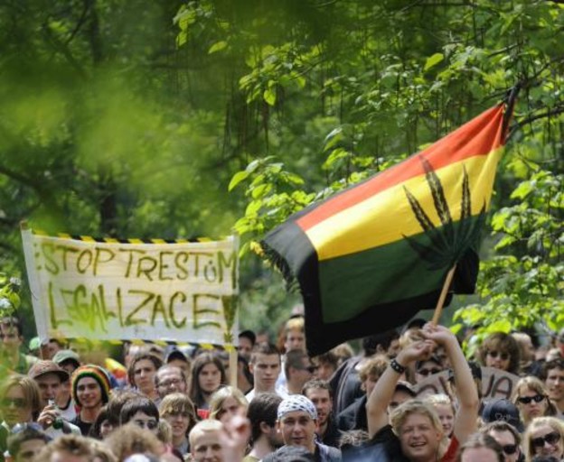 Mladi Česi traže legalizaciju marihuane Mladi Česi traže legalizaciju marihuane