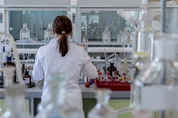 HRZZ daje 14 milijuna kuna za istraživanje koronavirusa HRZZ daje 14 milijuna kuna za istraživanje koronavirusa