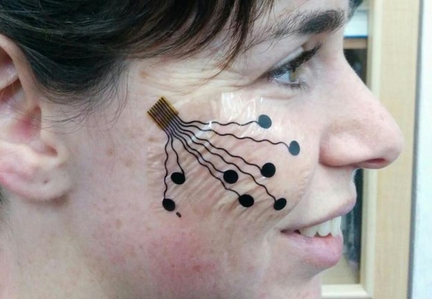 Privremene nanotech tetovaže prate facijalne izraze